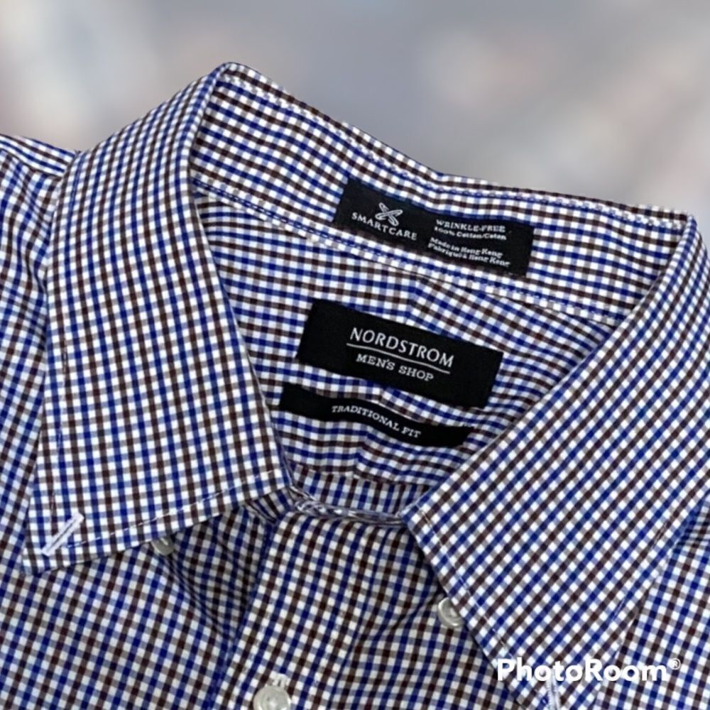 NORDSTROMS Men’s Casual Button Down Shirt